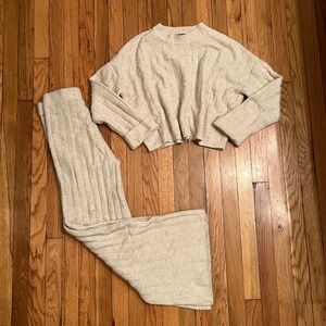 2 piece sweater set - crop sweater w/ high waisted wide leg sweater pants